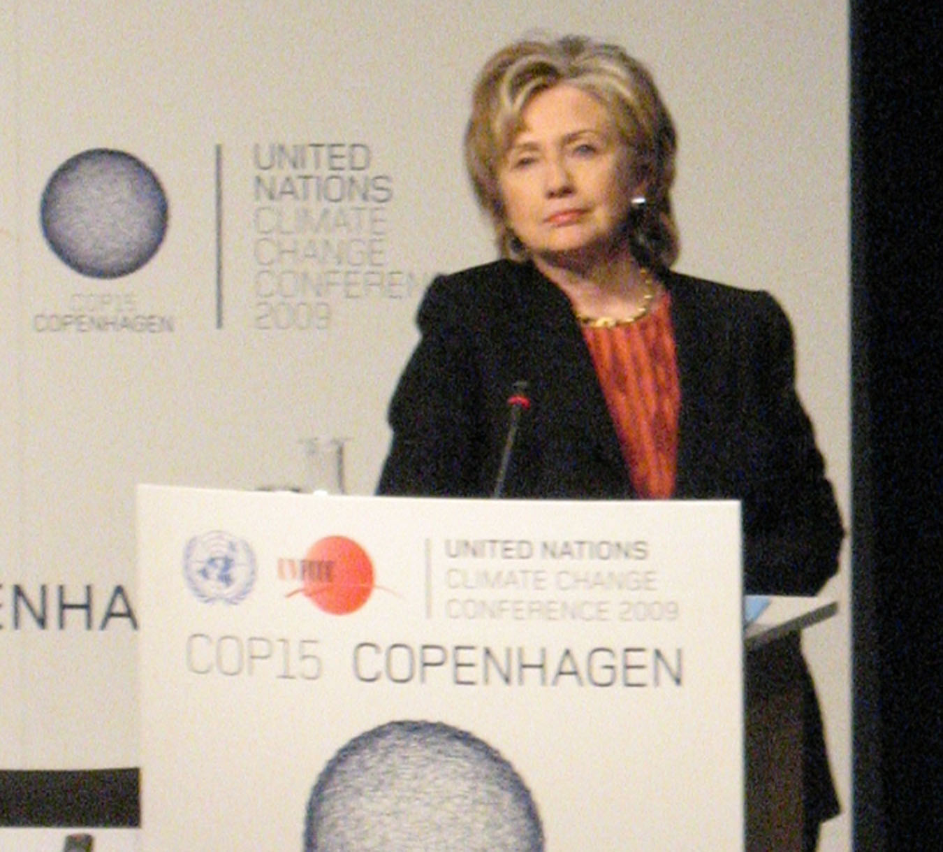 Secretary of State Hillary Clinton fields questions from reporters on the issue of transparency. Credit: J. Raloff