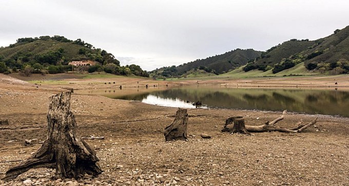 dried reservoir in California