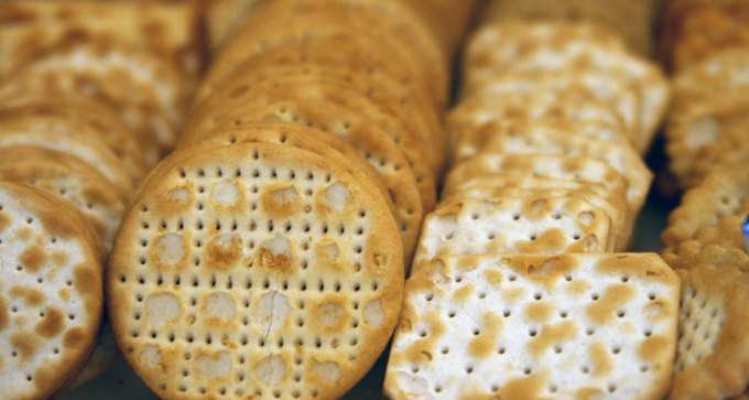 crackers