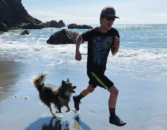 Hans Korbmacher running